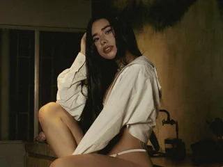 Amykimm live cam video preview