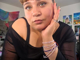 Bustyprincessleila video