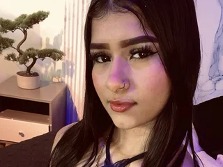 CharlotteeQueen live cam video preview