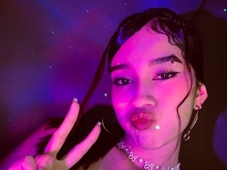 May_West live cam video preview