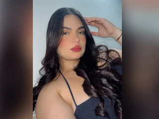 Scarlet_Rosee live cam video preview