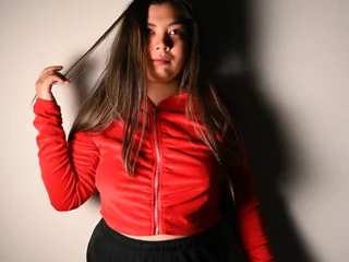 BustyKassy101 webcam profile - Canadian