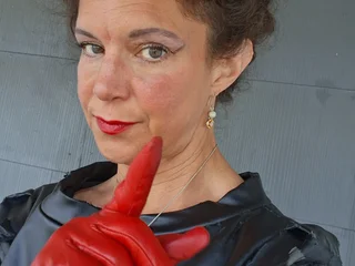 LadyVesper webcam livesex profile in tiny-tits cams