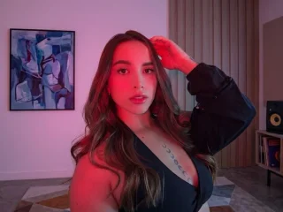 Moon_Velvet Petite webcam from Colombia
