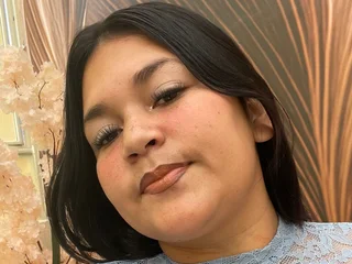 NataliaAura Petite webcam from Colombia