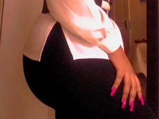 NAUGHTYCURVY36 Anal webcam from South Africa