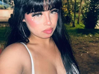 ThaliaaEmber Tiny Tits webcam from Mexico